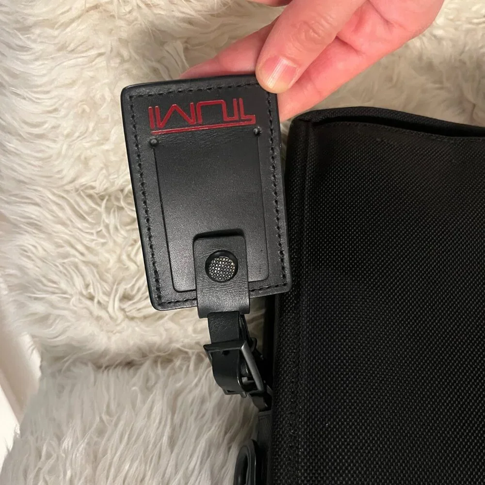 TUMI Alpha 2 T-Pass® Screen Slim Black Laptop Briefcase, Black, 26516D2